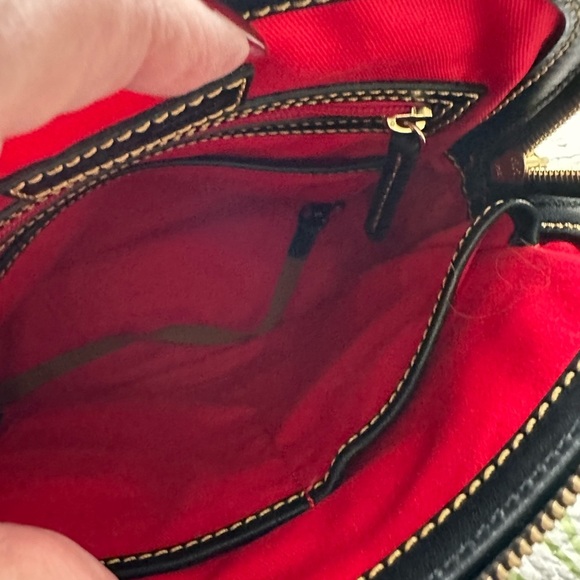 Dooney & Bourke Black w/Rainbow Signature Backpack - Rare!!! - Picture 4 of 6